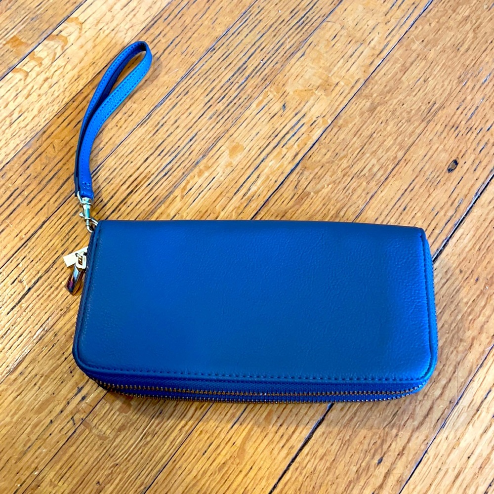 Like New Light Blue Wallet/Wristlet from Target